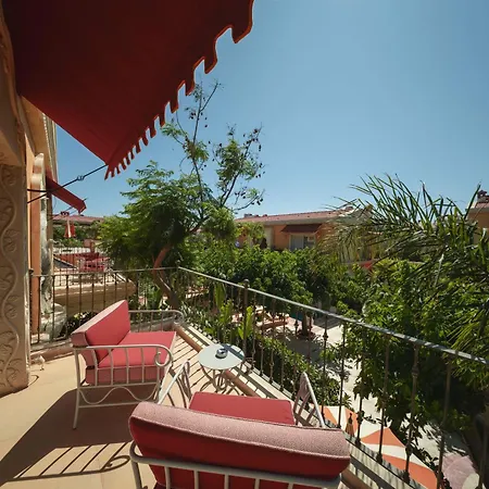 מלון Casa Fontana אלאקאטי